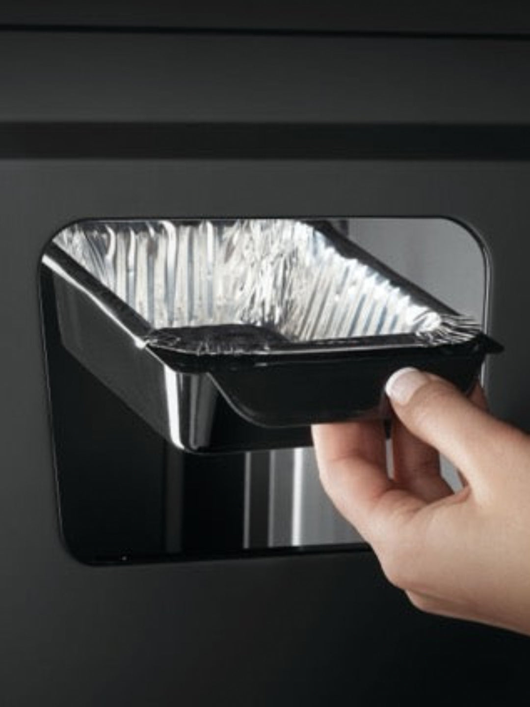 Napoleon Freestyle 425 – Style, Versatility, and Precision