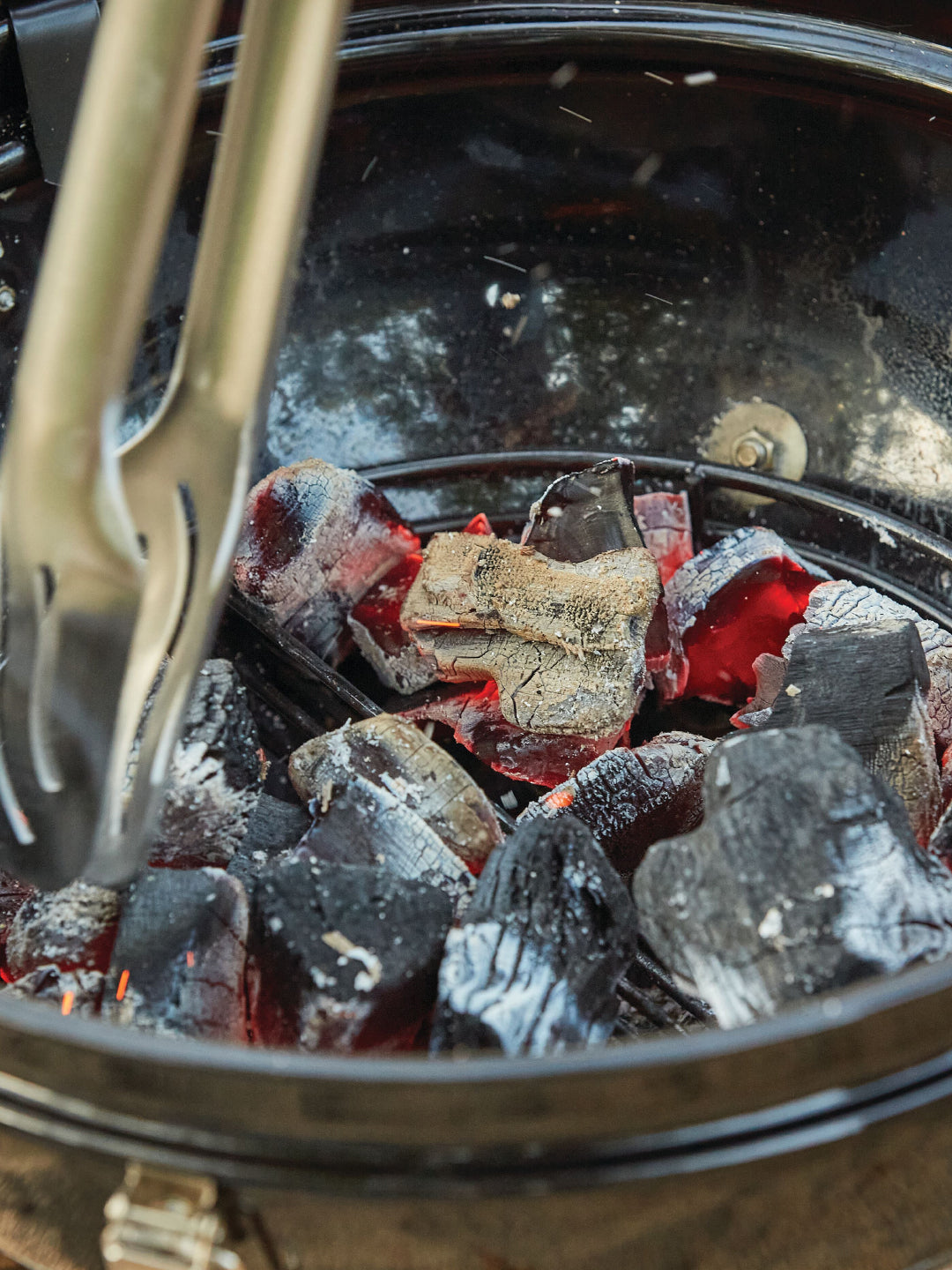 Napoleon NK14 Portable Charcoal Grill – 14-Inch Compact BBQ for Outdoor Cooking